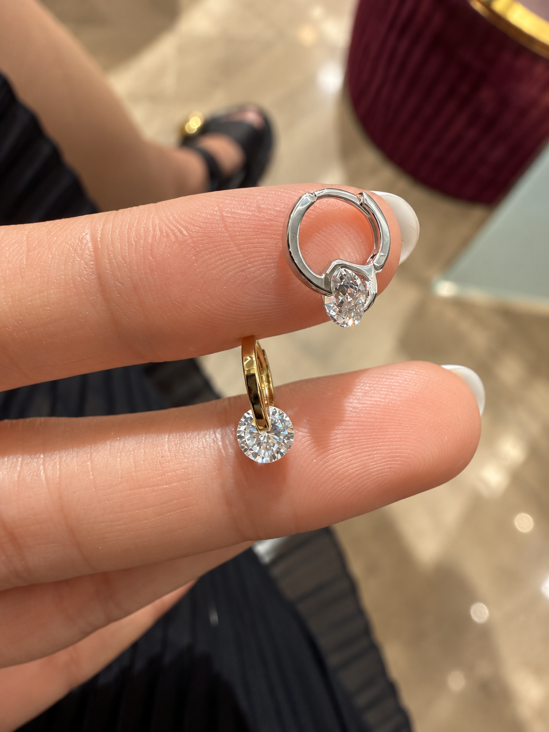 Sole Mini Kristal Halka Küpe