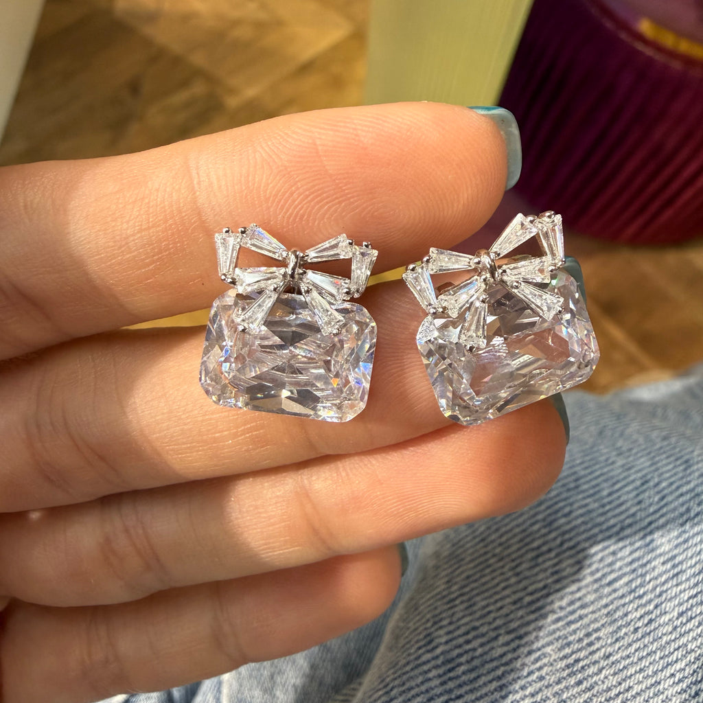 Aura Ribbon Baget Küpe