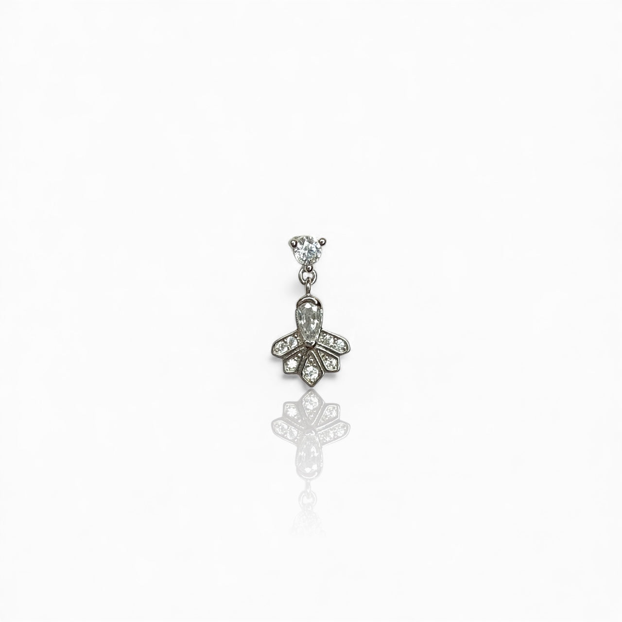 Merry Lotus Piercing