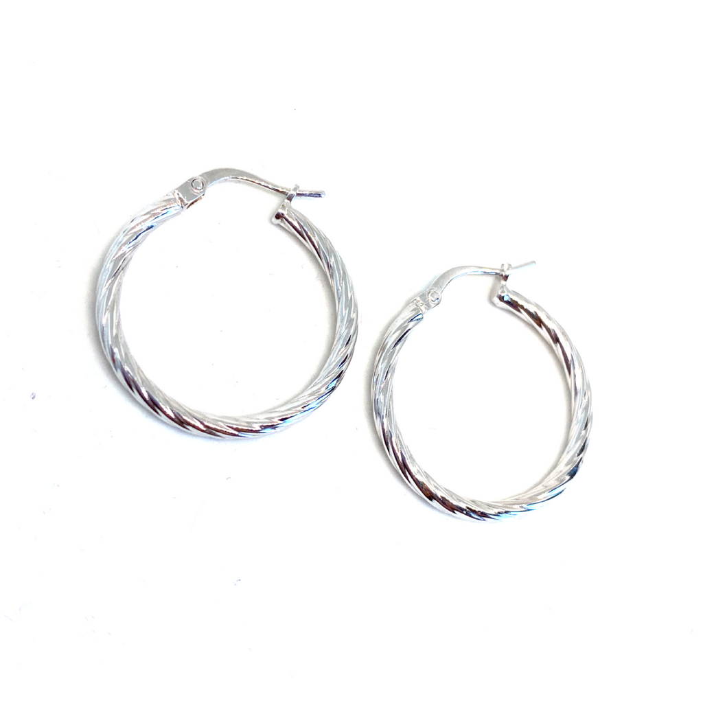 Kadın Gümüş Tırtıklı İnce Halka Küpe vintage Altın Görünümlü 925 ayar silver