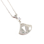 Kadın Gümüş Beyaz Mineli Tasarım Kolye imitasyon Pırlanta Görünümlü 925 ayar