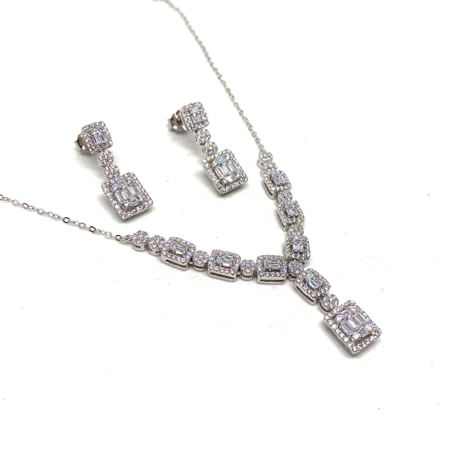 Kadın Gümüş Baget Kolye Küpe Set Pırlanta Görünümlü imitasyon 925 ayar