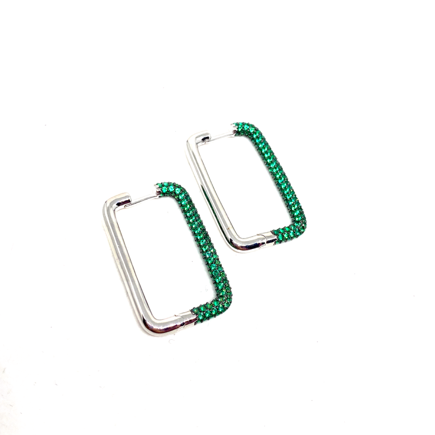 Kadın Gümüş Yeşil Taşlı Dikdörtgen Halka Küpe Büyük zümrüt Pırlanta görünümlü 925 ayar