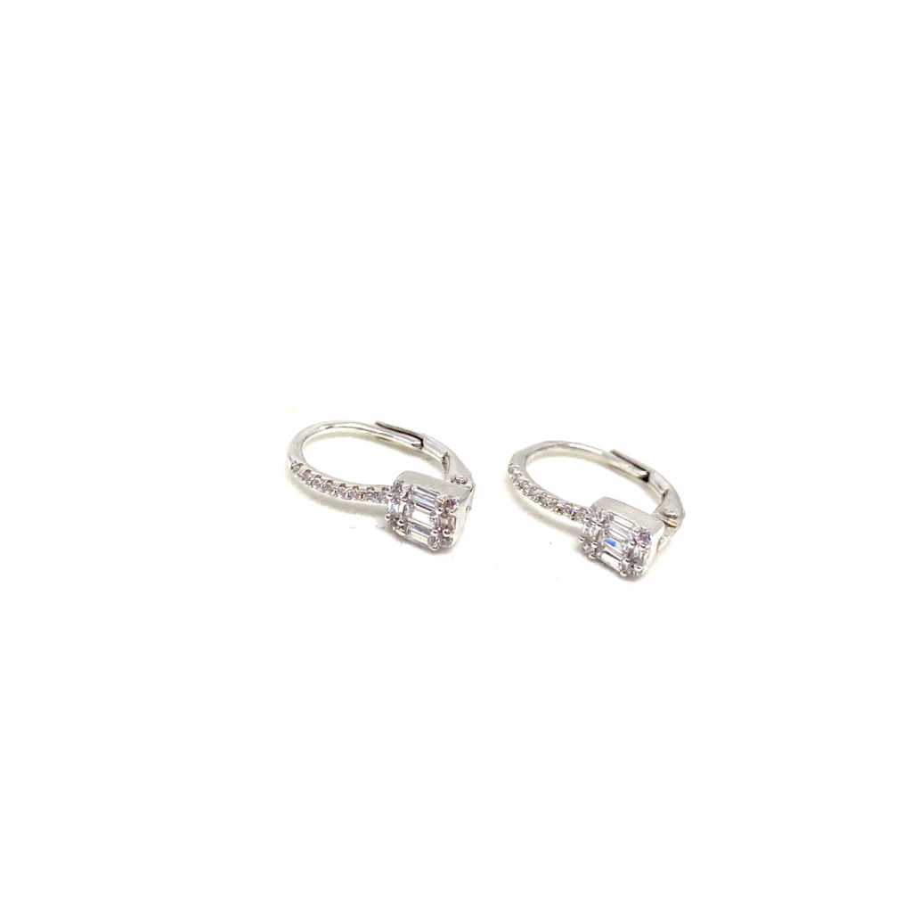 Kadın Gümüş Mini Baget Küpe halka imitasyon Pırlanta Görünümlü 925 ayar silver