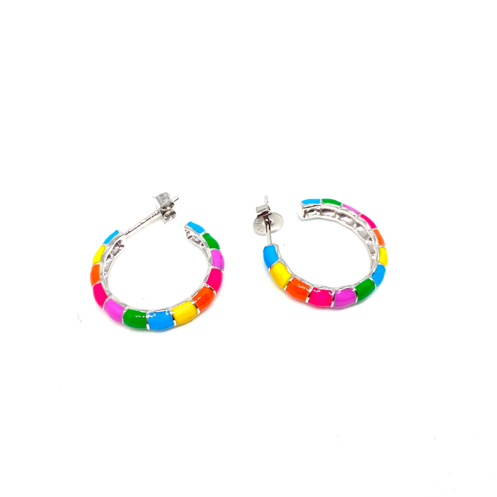 Kadın Gümüş Renkli Mineli Halka Küpe 2 cm neon rainbow 925 ayar