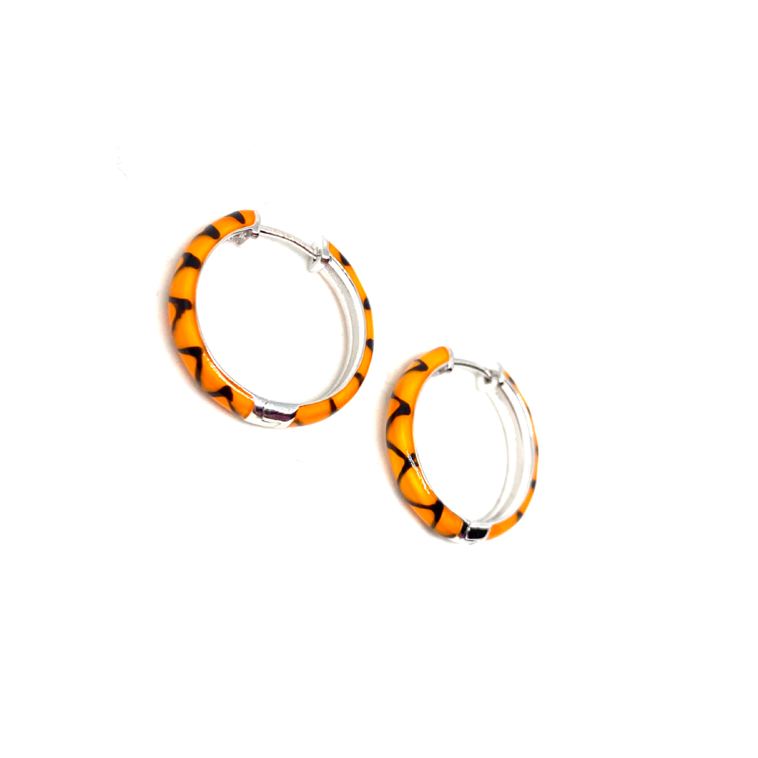 Kadın Gümüş Neon Halka Küpe Desenli renkli turuncu 925 ayar mineli