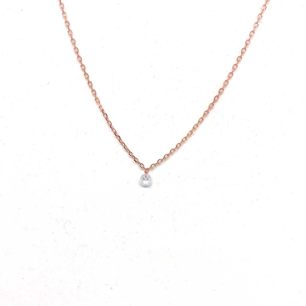 Kadın Gümüş Tek Kristal Taşlı Minimal Kolye tektaş Pırlanta  görünümlü 925 ayar