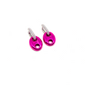 Metalik Renkli Düğme Küpe Pembe Halka boyutu: 1,1 cm x 1,5 cm Uç ebatı: 1,5 cm x 1,8 cm