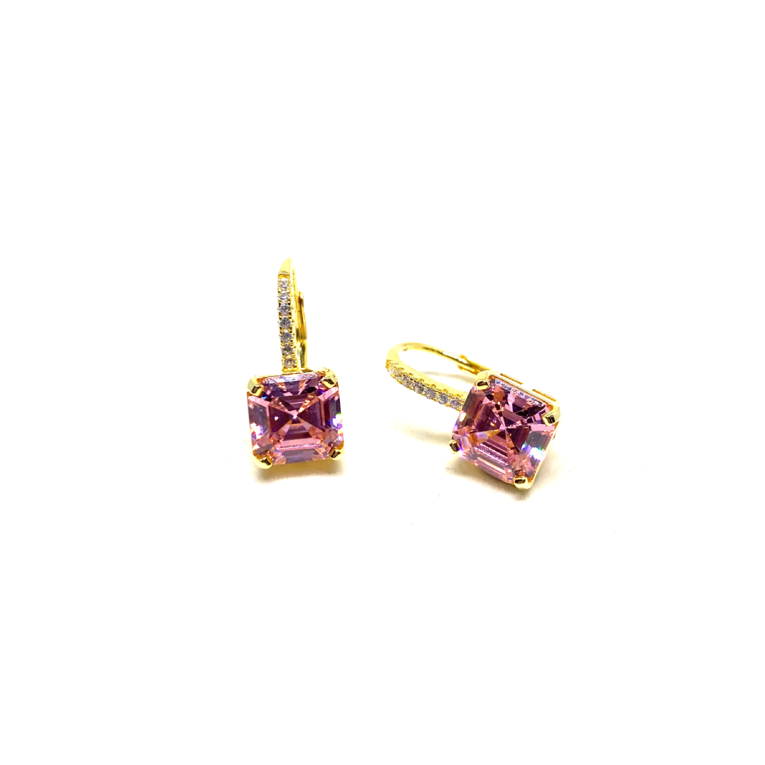 Pembe Taşlı Kare Küpe