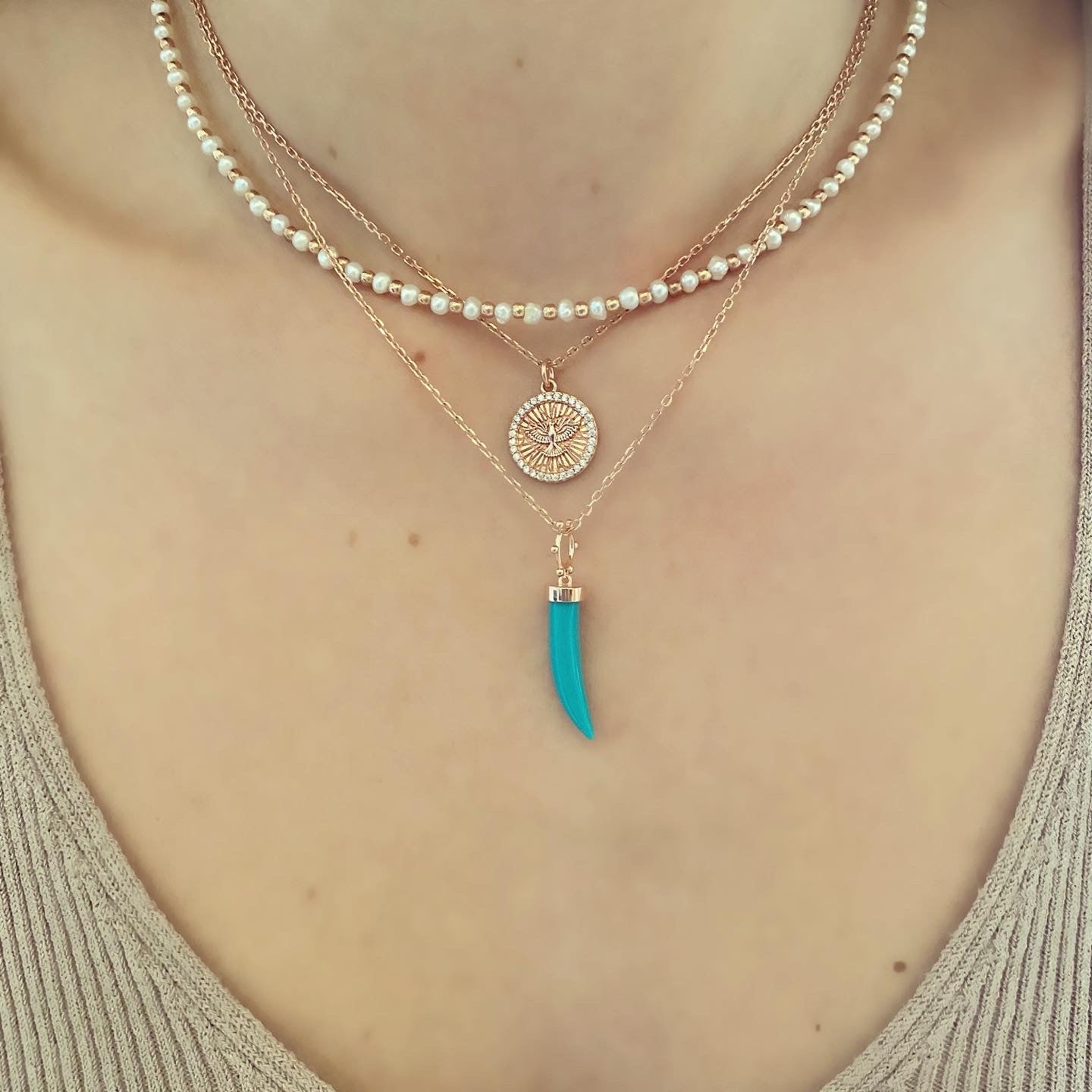 Kadın Gümüş Fildişi Kolye Fil dişi Altın Görünümlü 925 ayar kombin Boyunda Duruşu