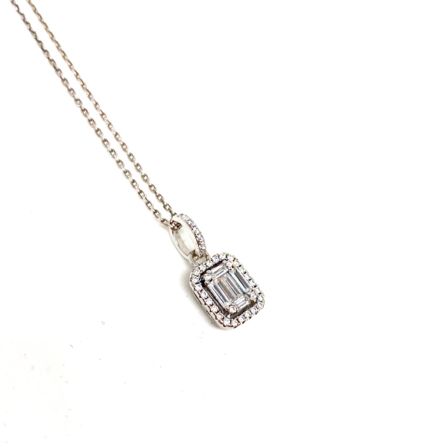 Kadın Gümüş Küçük Boy Baget Kolye imitasyon Pırlanta Görünümlü 925 ayar