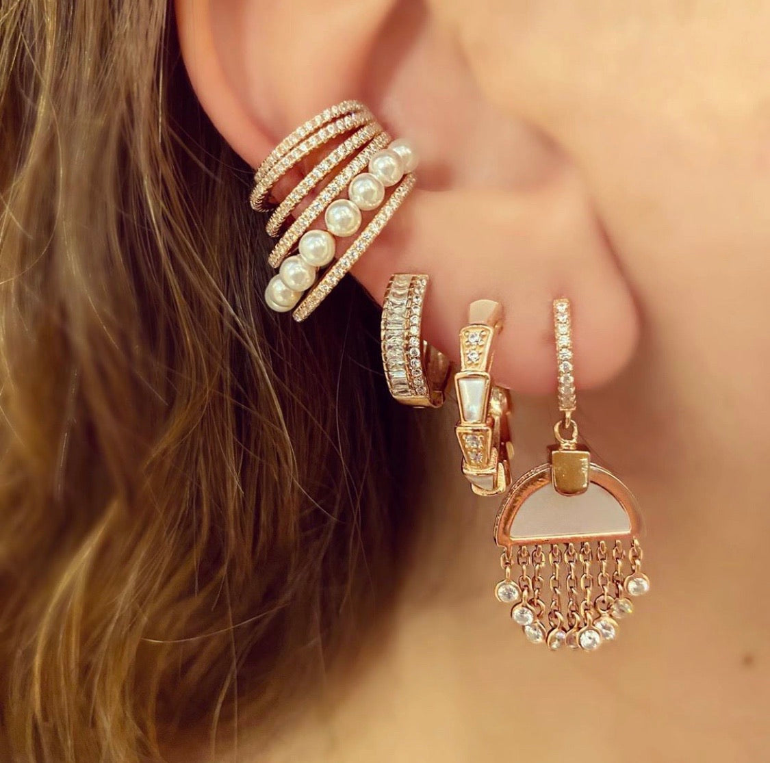 Kadın Gümüş Sedef Taşlı Yağmur Küpe vintage shakira Pırlanta görünümlü 925 ayar kulakta duruşu kombin